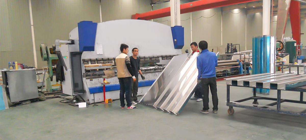 濟南鋁單板廠家生產設備先進